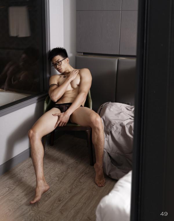 QM-3.2-暗黑-Kayson-4手聯彈噴發-Exclusive-Issue